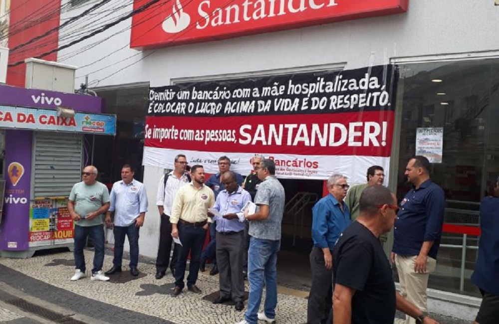 M E Em Coma Banc Rio Demitido Pelo Santander Por N O Atingir