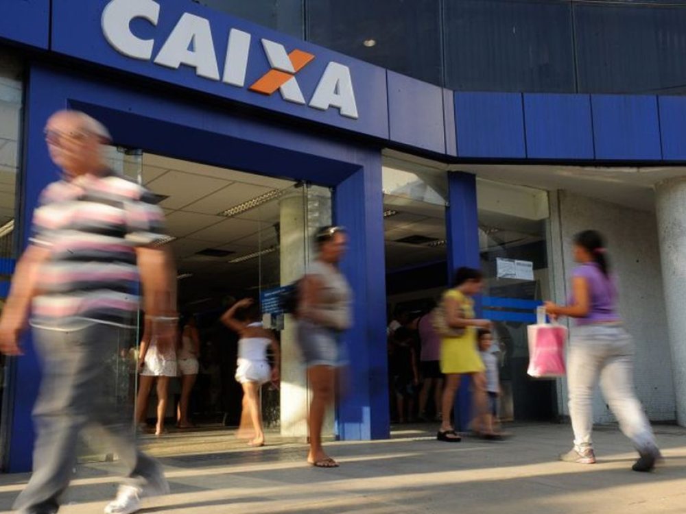 03062019_caixaanunciareestruturaçãoeempregadosentramempânico