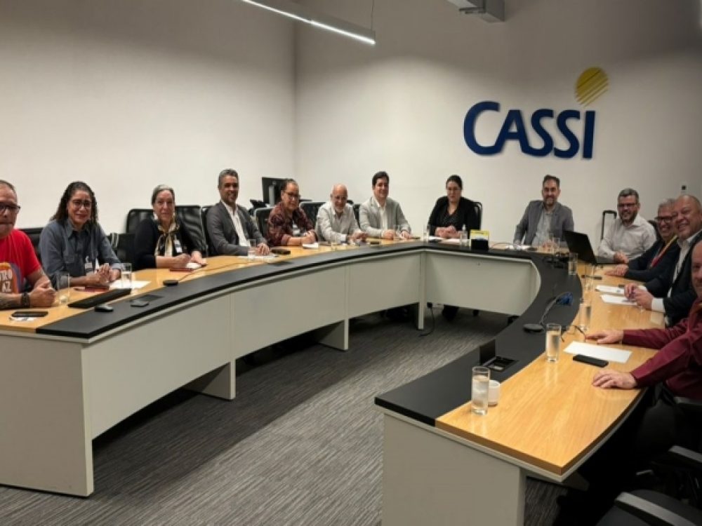 04072024_CampNacBanc_BB_Funcionários entregam reivindicações à Cassi em Brasília_ Site