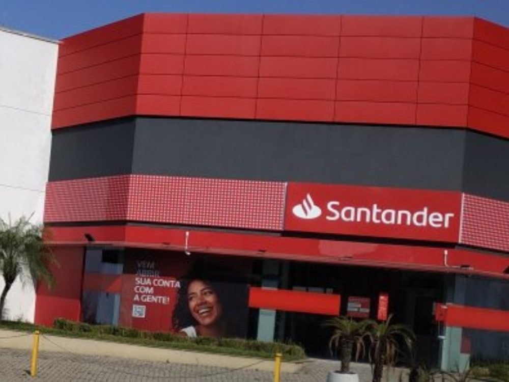 04112021_Santander_Condenadoporexporfuncionária_Site