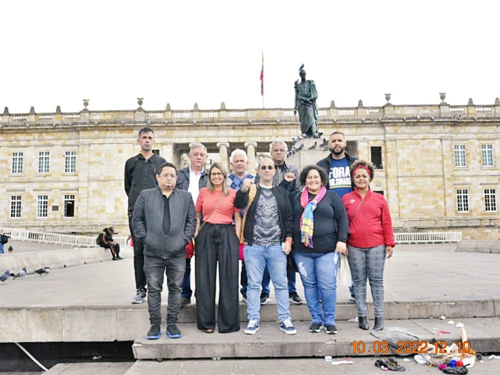 11032022_ApoioSindical_SindicalistasbancáriosbrasileirosnaColômbia_Site