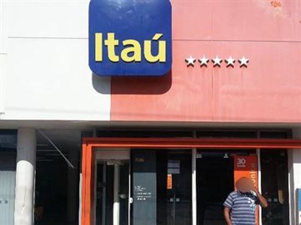 11778436280003622710000