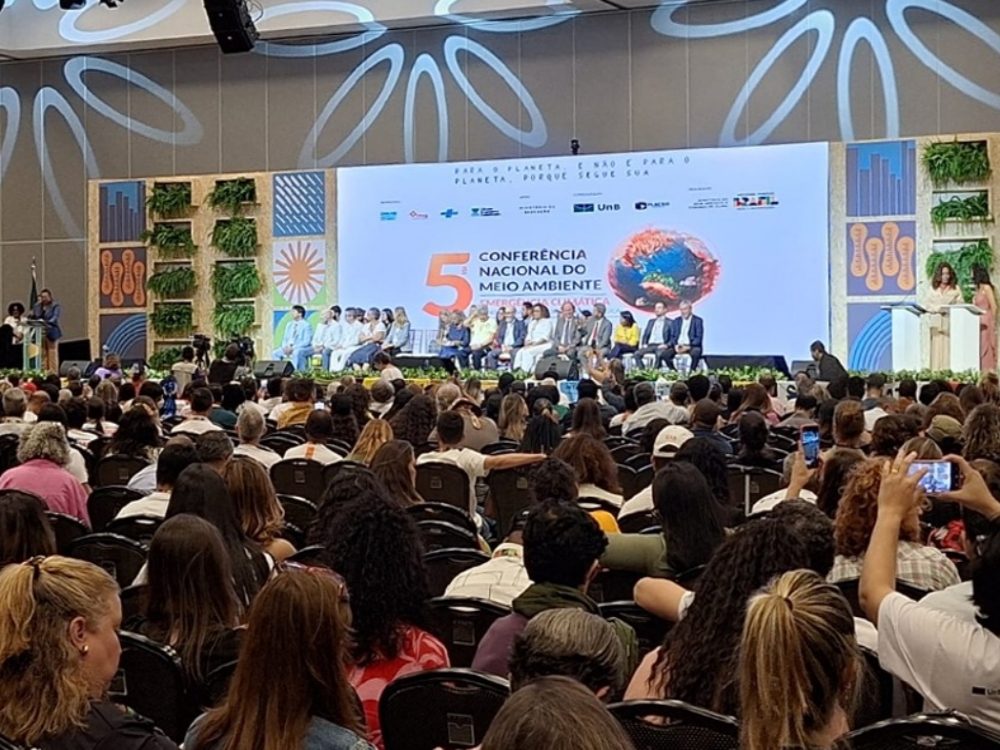 12052025_Conferência Nacional do Meio Ambiente aprova 100 propostas para enfrentar emergência climática_ Site