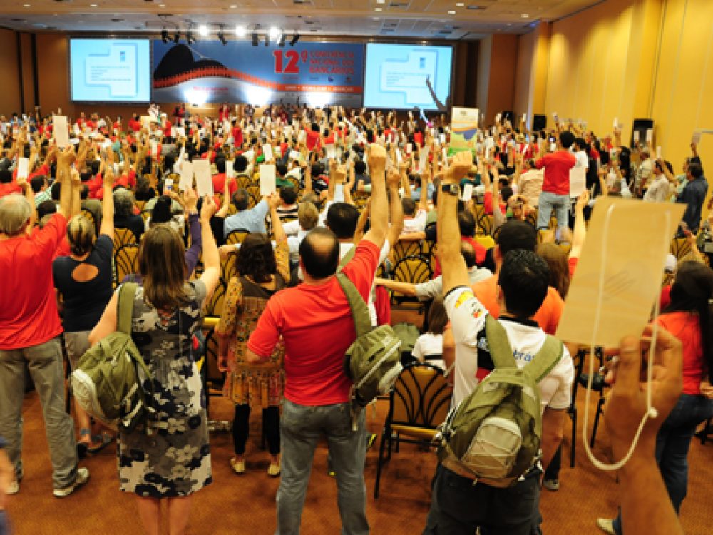 12a_conferencia_bancarios_votacao.jpg