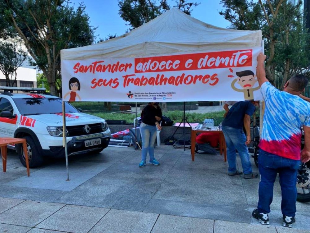 25092020_Santander_ProtestosContraDemissões_Site