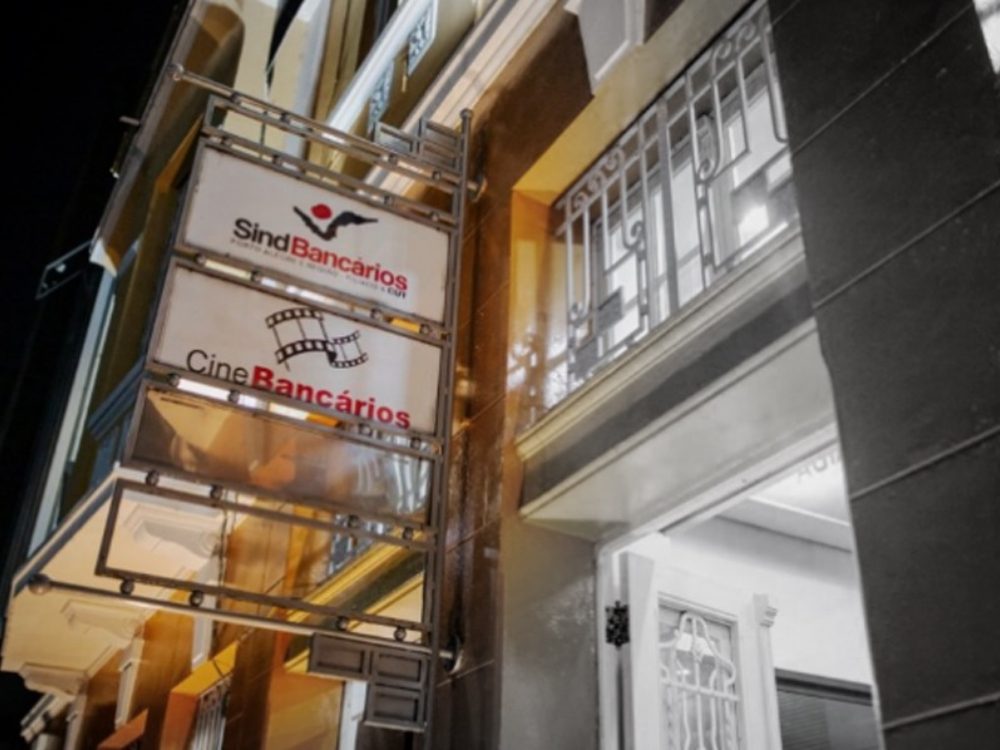 26052025_Documentário resgata histórias de dor e resistência dos bancários atingidos pelas enchentes no RS_ Site