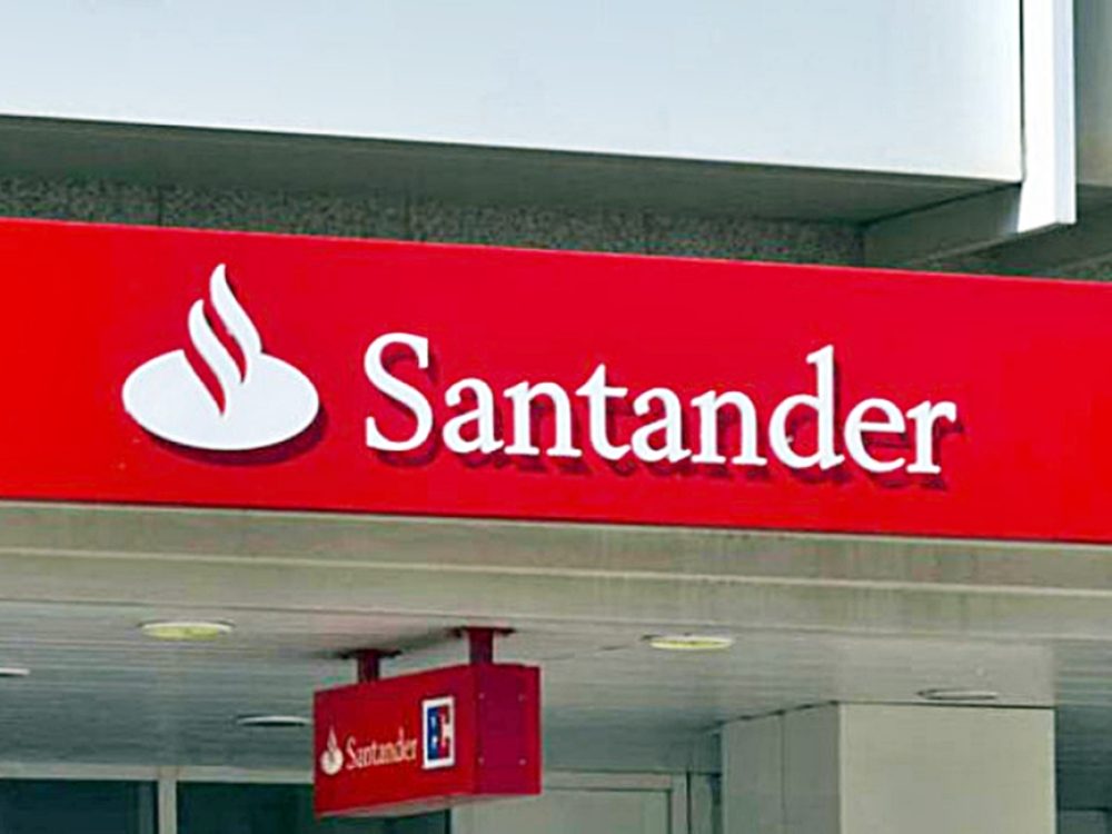 31072017_santander-obtem-maior-lucro-de-sua-historia-no-brasil_b25236ed34ae1a84293c782e2cf98370