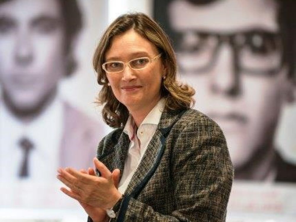 60062e1a8b77b880964e515a23276358[1]