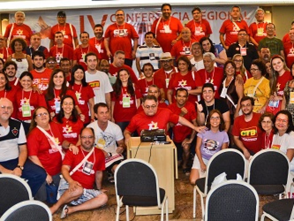 DSC 5402-1 IVConfetrafiNE