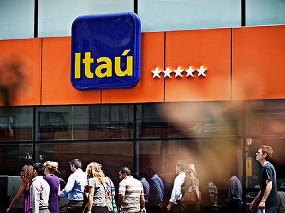 itau-amplia-lucro-com-aumento-de-juros-cobrados-nos-emprestimos-a-clientes