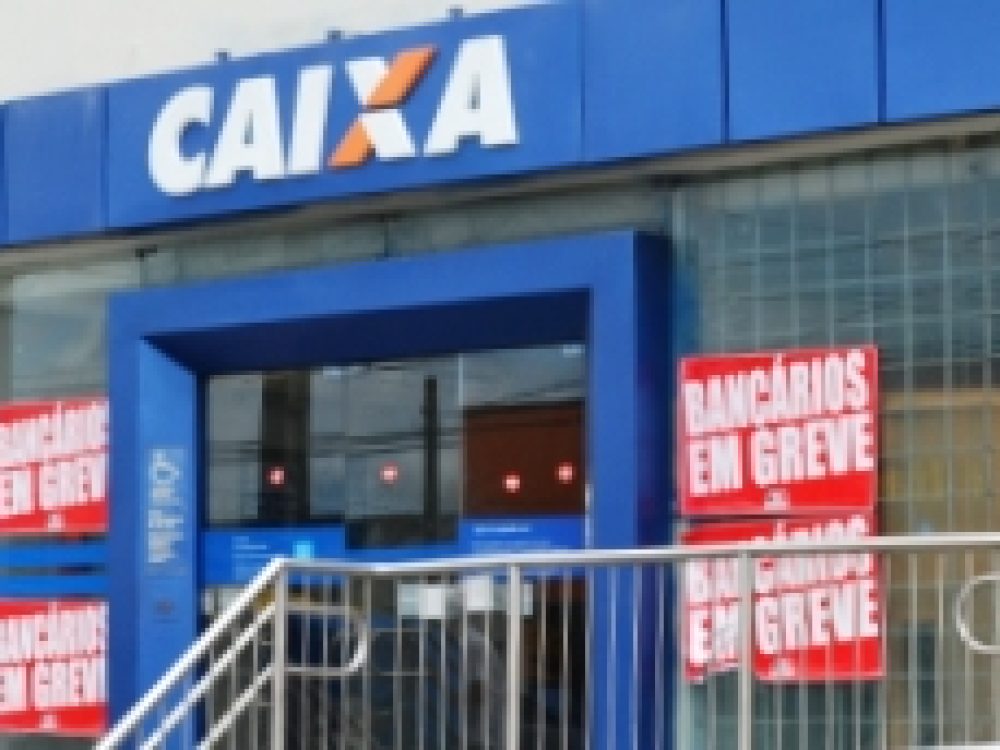 caixa_bayeux.jpg