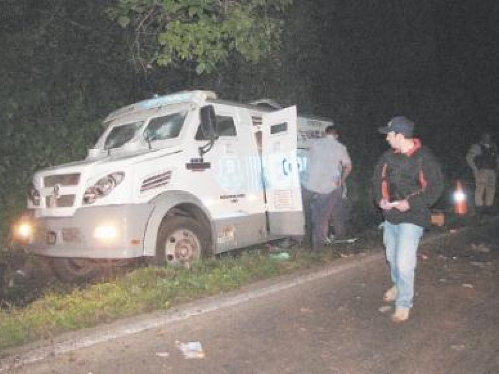 carro_forte_assaltado_rs.jpg