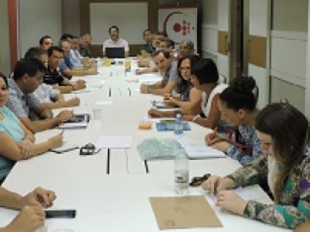 coletivo-de-formacao-da-contraf-cut-se-reune-na-proxima-sext_50c82ae9d02eb6af328dfaf71fe109ec[1]