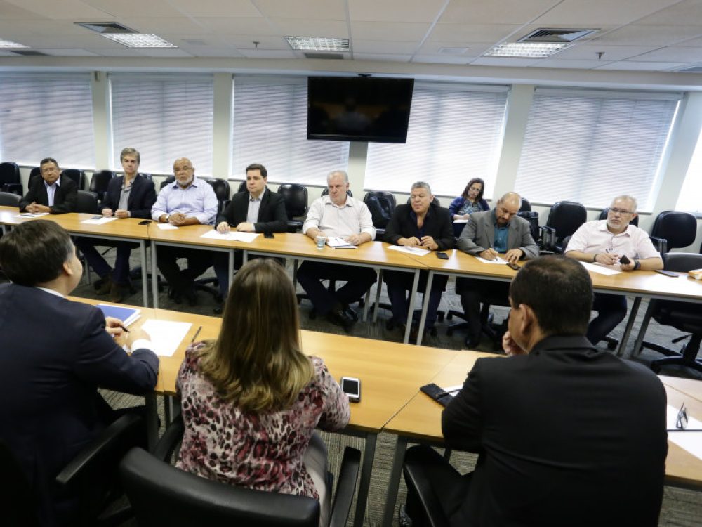 comissao-bipartite-de-seguranca-bancaria-discute-alteracoes-_69fd17efbae3ac555449a13da4346254[1]