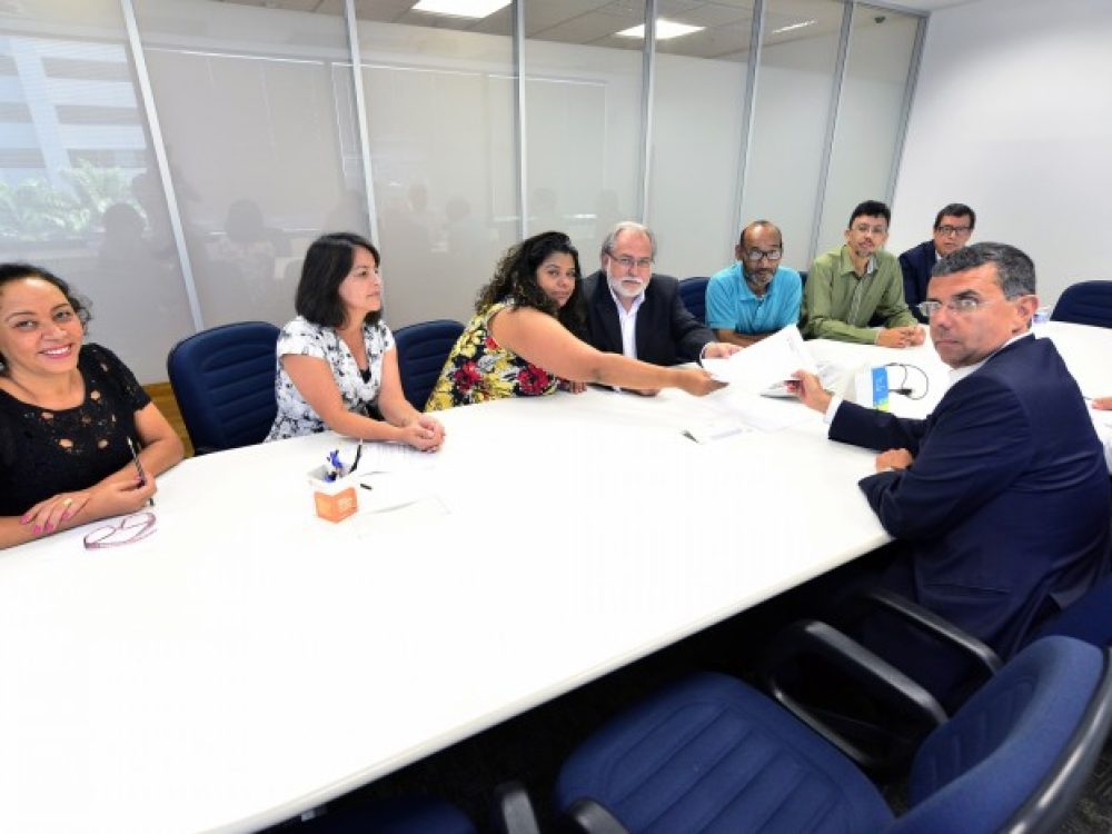contraf-cut-assina-acordo-da-pcr-do-itau_2ae7efe9de62a439de1406e23df8274b[1]