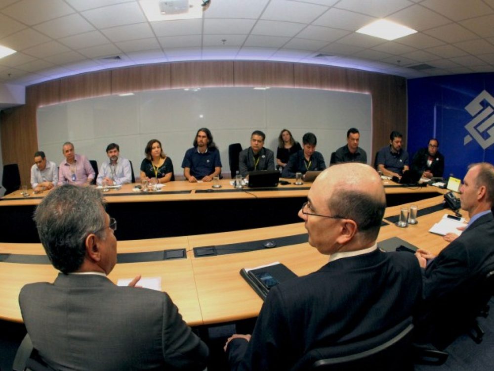 contraf-cut-cobra-do-banco-do-brasil-garantias-aos-funcionar_6a4cfd67b46f089da3dc0eee4fb44f34