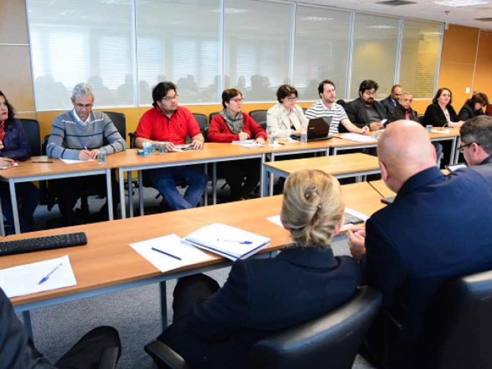 contraf-cut-retoma-mesa-de-saude-com-fenaban-nesta-segunda-1_b840c741fb1fd55682c4e16021a2faf9