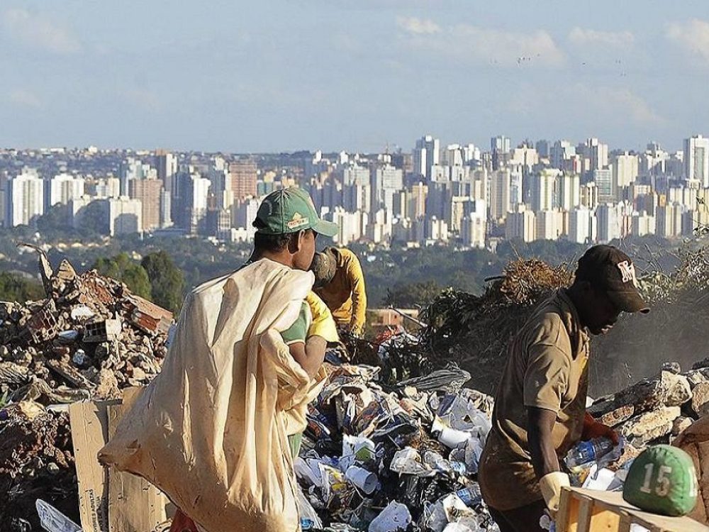 deu-no-new-york-times-pobreza-no-brasil-aumentou-depois-do-golpe-1024x585