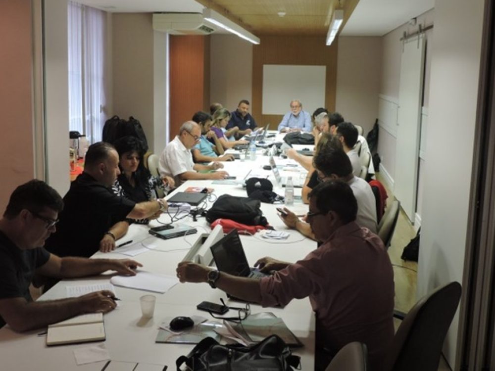 direcao-da-contraf-cut-define-congresso-extraordinario-para-_64b8895743a05dfc042f7e5faa59e2eb