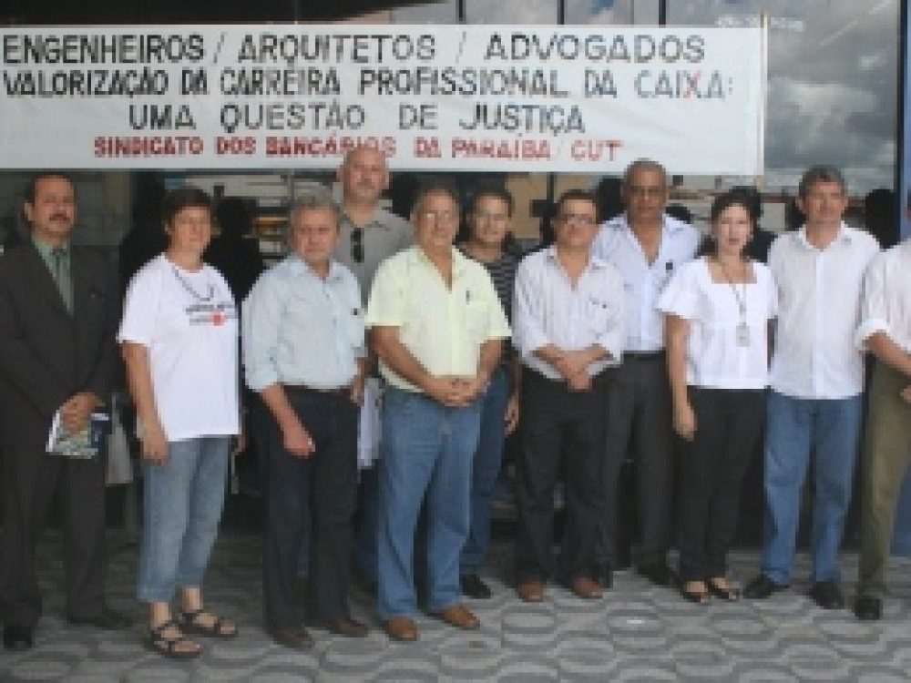 engadvarqcaixa.jpg