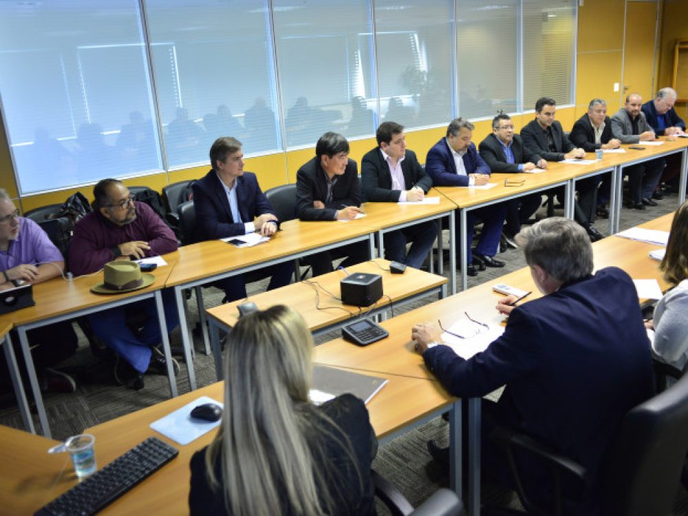 fenaban-nao-apresenta-conclusao-sobre-clausula-33-c-reivindi_bf466cf47a245943882cbd22b629e432[1]