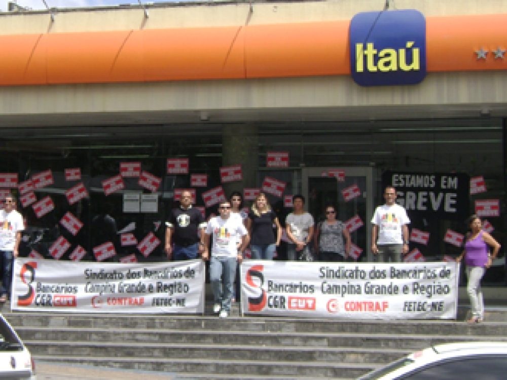 greve_campina_grande_05102010.jpg