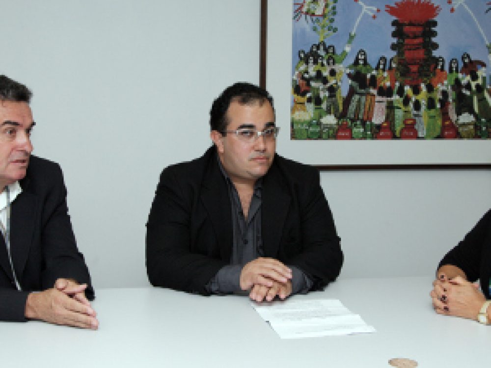 jair_pedro_carlos_eduardo_na_caixa.jpg