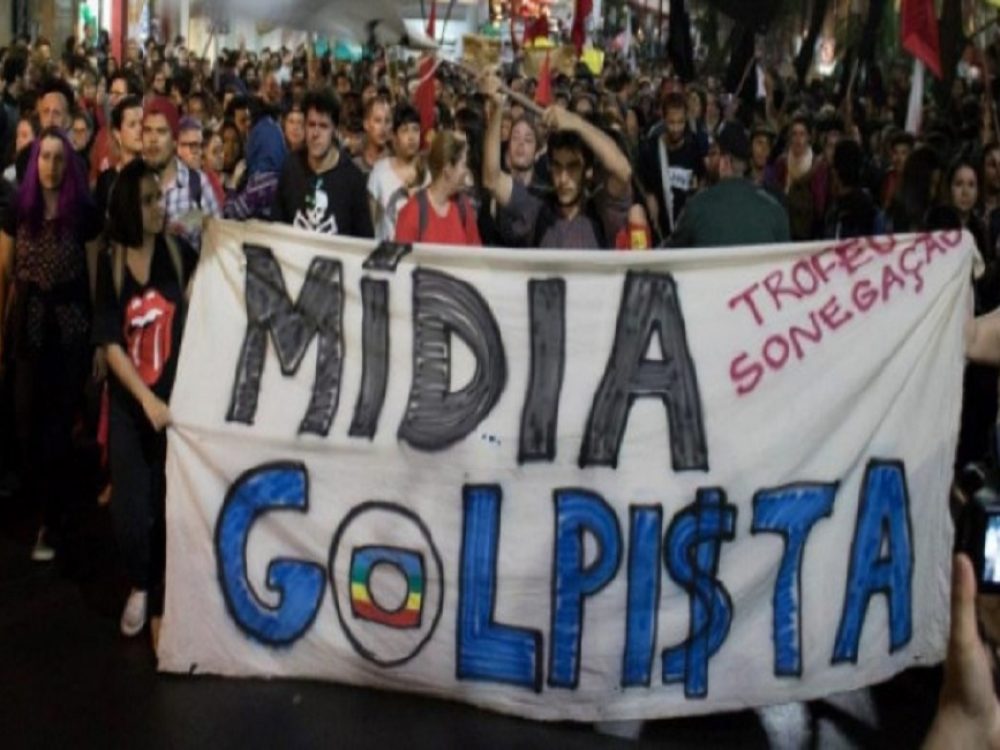 midia-esconde-recessao-desemprego-e-reajuste-do-salario-mini_5dc9aa46f0332d12a2e3a2111dcd424d