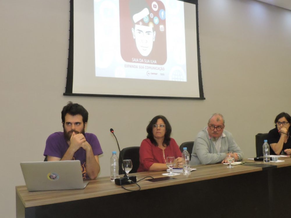 midia-ninja-ressalta-a-realidade-fora-do-eixo_0dfd0948aef5f8355821adb1b0d361c5[1]