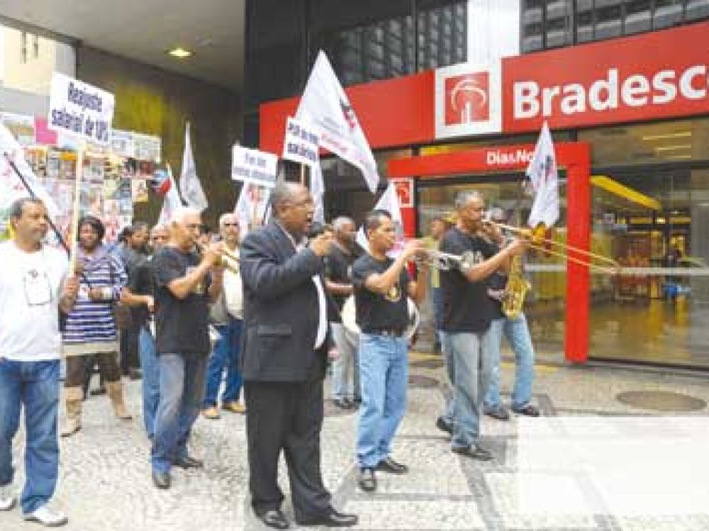 protesto_bradesco_valorizacao.jpg