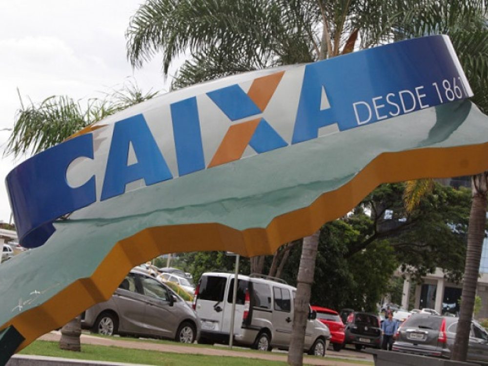 reestruturacao-da-caixa-pode-prejudicar-a-sociedade-brasilei_f7a67026f9b68ed0ec39c0d1d76d47bf[1]
