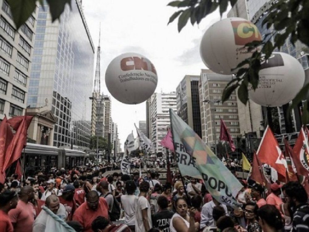 referendo-popular-para-pec-55-passa-a-ser-bandeira-de-movime_a3c415cdb8c6f7133f8577f78969ea05