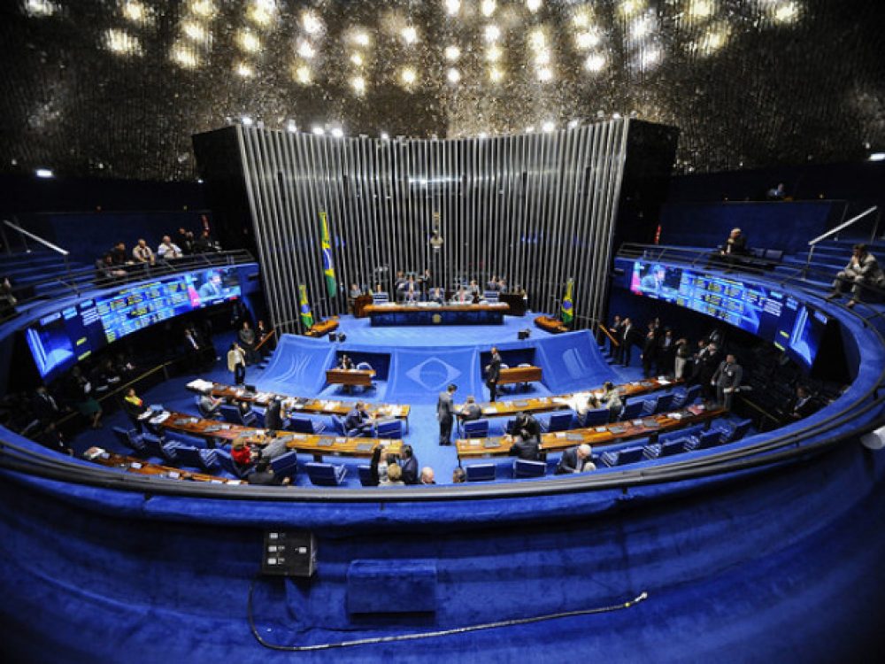 reforma-trabalhista-entra-em-reta-final-no-senado_d4741a9cd4e11d2f0586b185f3b38fad[1]