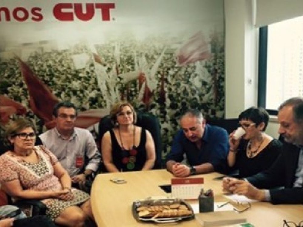 representantes-dos-empregados-da-caixa-debatem-estatuto-das- 51f4156741f00be651e3abc9343d50bb