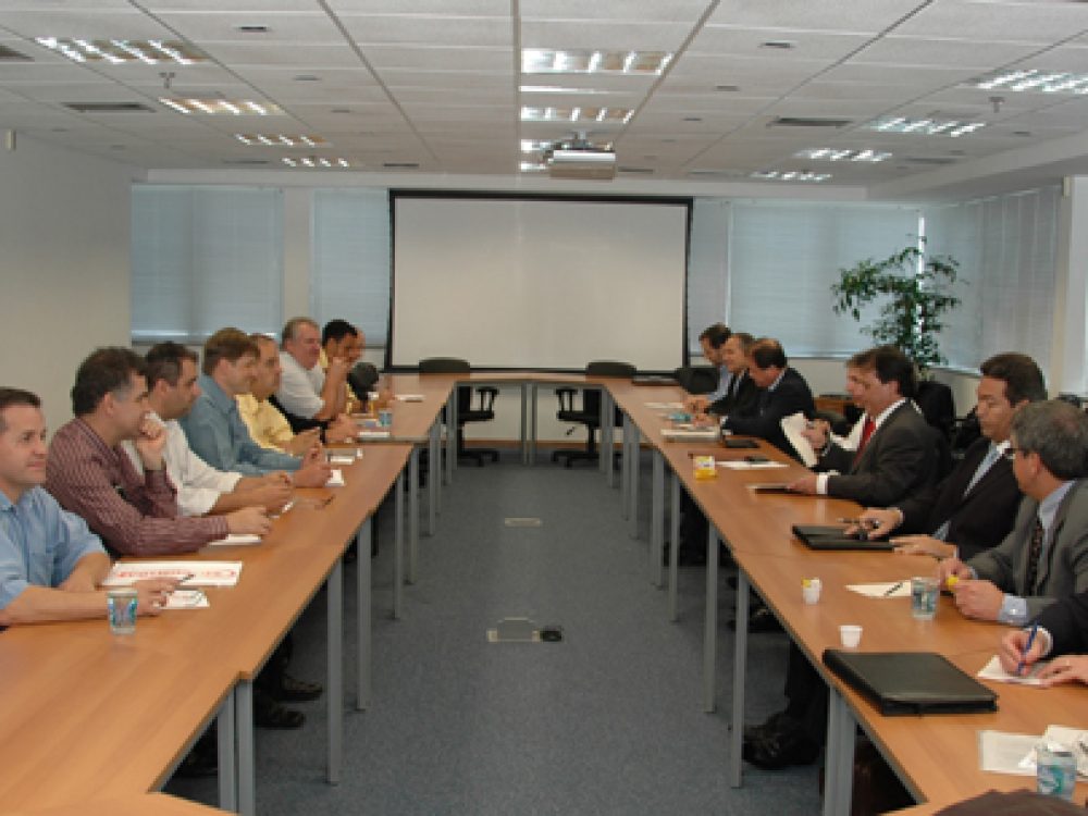 reuniao_seguranca_fenaban_contrafcut.jpg