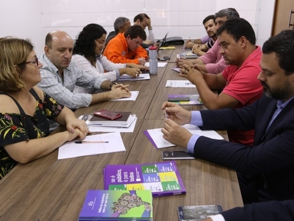 reuniaocomite[1]