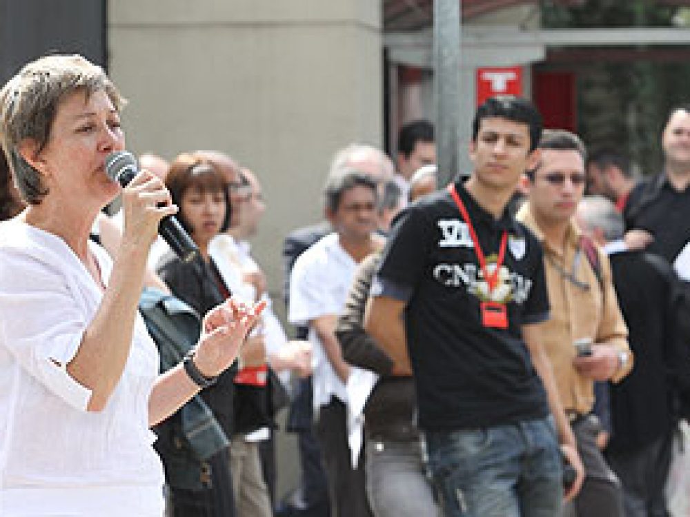 santander_protesto_pratica_antissindical.jpg