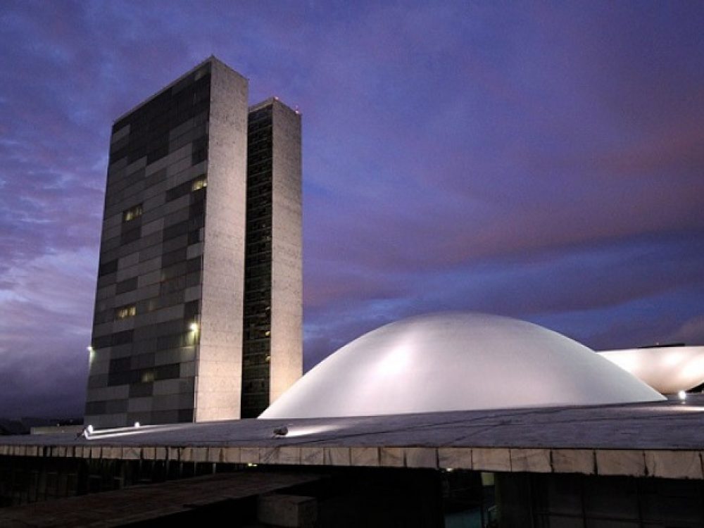 senado-debate-rentabilidade-e-movimentacao-do-fgts_a2730490ad071a398d992d77c48c267b[1]