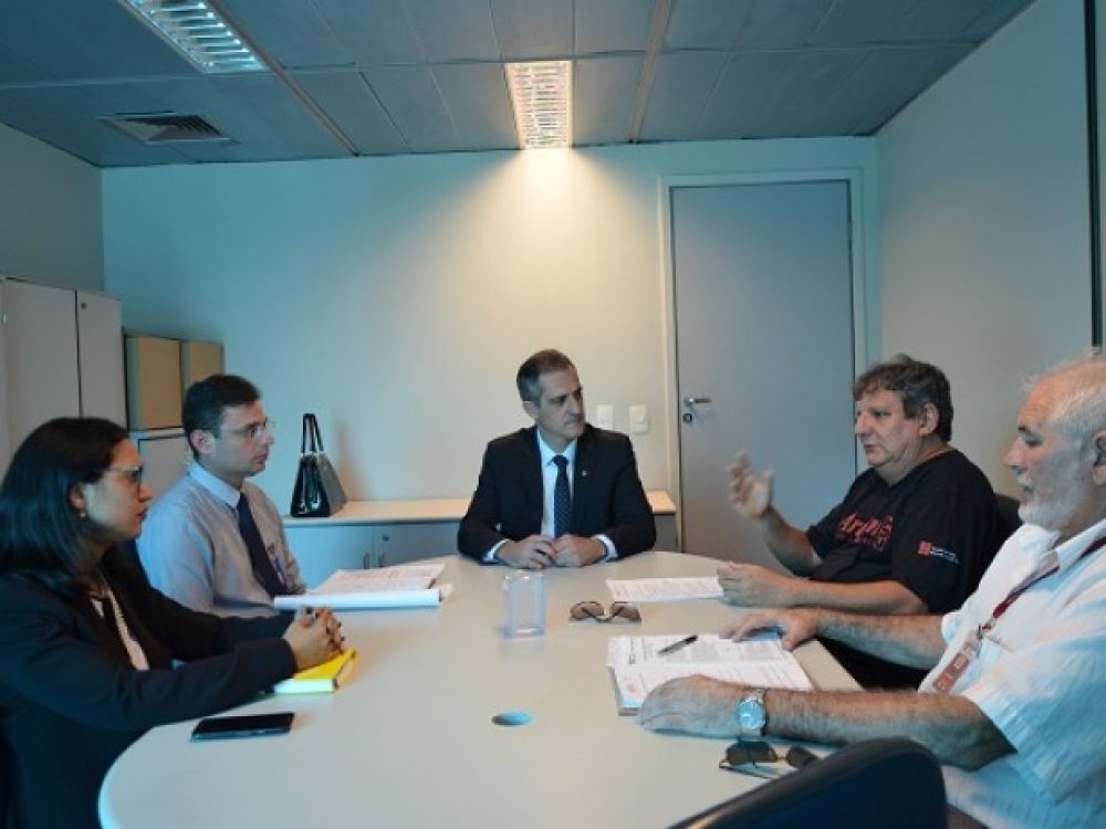 sindicato-do-ceara-negocia-com-bb-padronizacao-dos-procedime_0d0697f237bf20fd8ecf47dc0032f9a5[1]