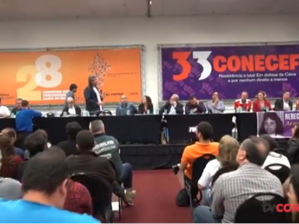 veja-alguns-momentos-do-congressos-nacionais-dos-bancarios-d_373ba95fa70615878bf3b2df69839004[1]