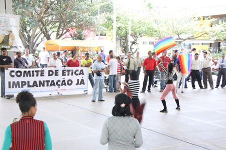 bb_protesto_plano_odontologico.jpg