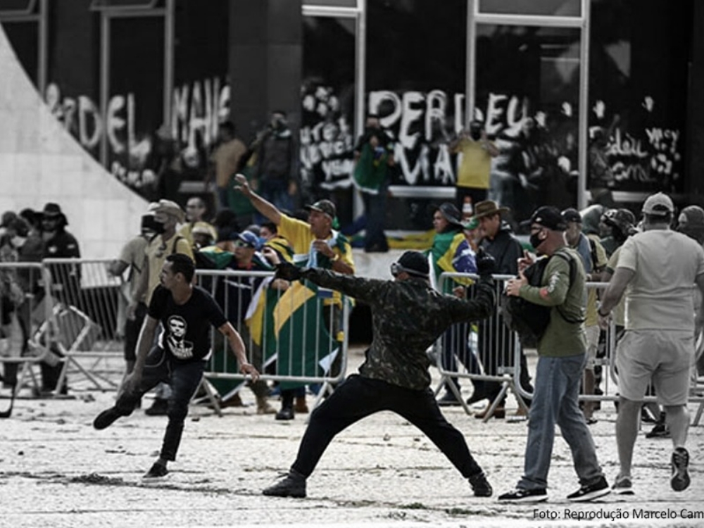 18052025_PL do golpe é tentativa de anistiar Bolsonaro e legalizar ataques à democracia, alerta Contraf-CUT_ Site